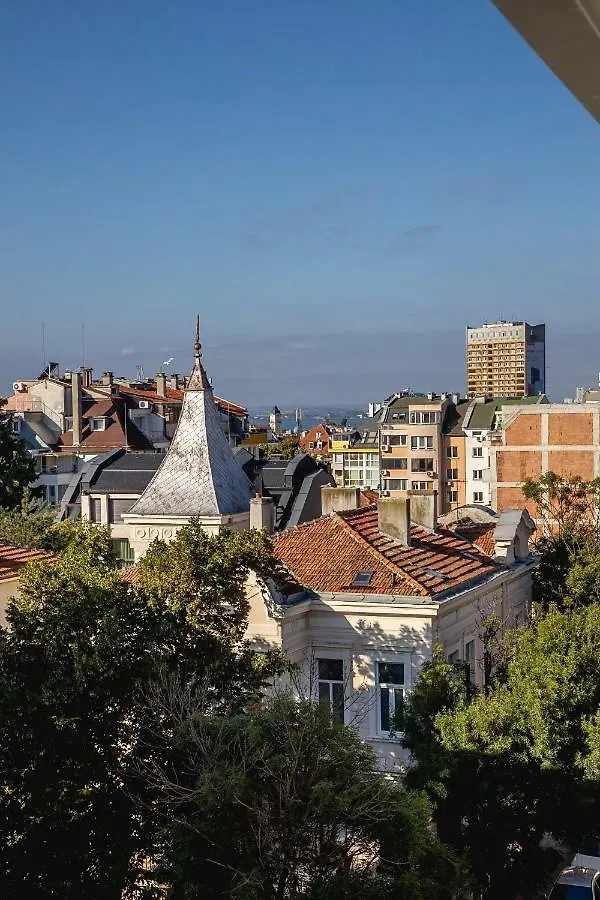 Colorful 1-Bdr Apartment - Top Center Of Burgas By Flаt Manаger